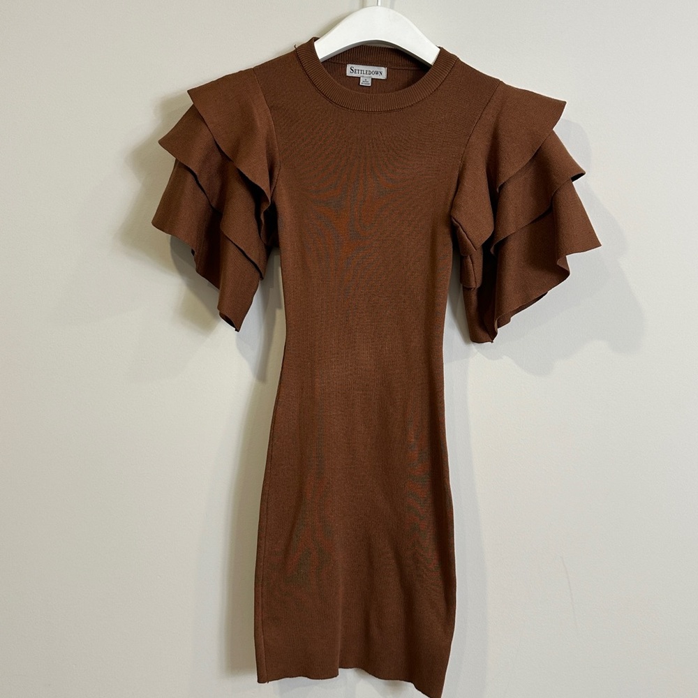 Brown Ruffle Layered Dress Bodycon Fit Size S NWOT